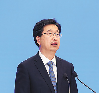 Solidly promote common prosperity in high-quality development