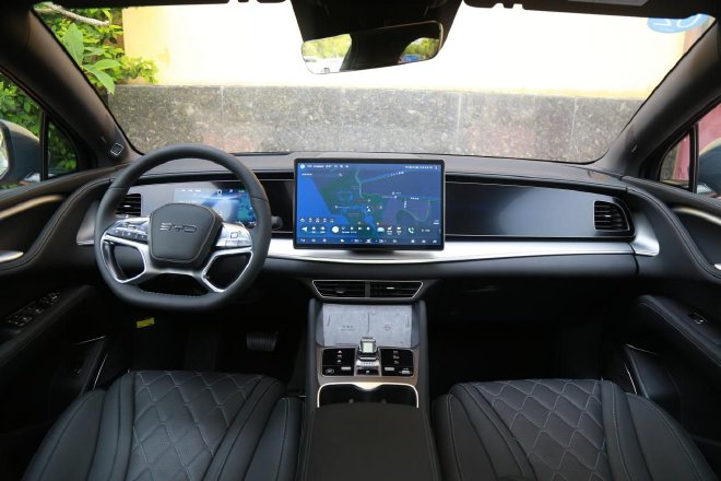 "Lion" king in "Sea", test drive BYD Sea Lion 07EV
